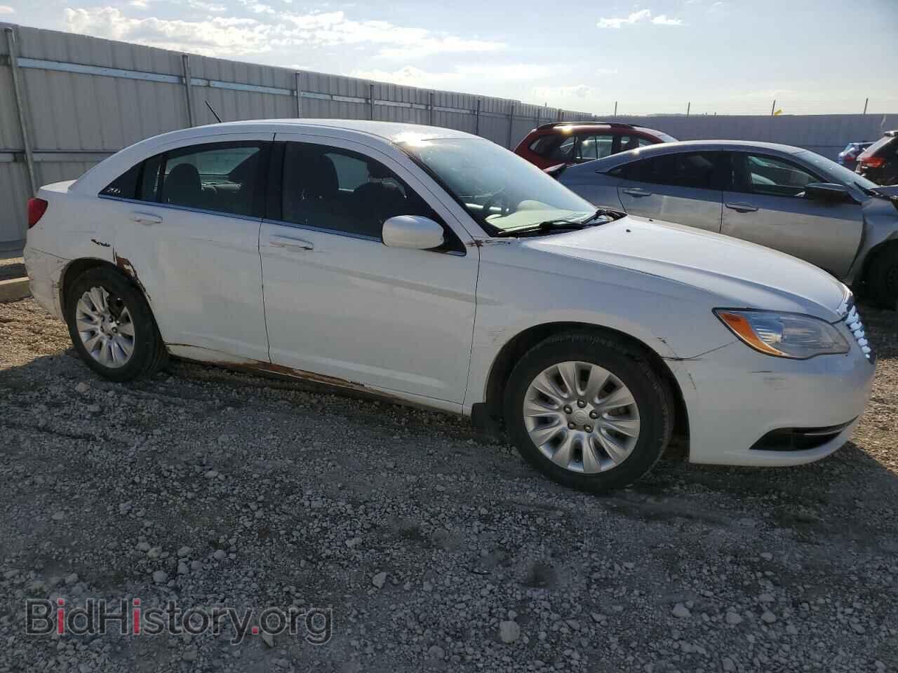 2013 CHRYSLER 200 - VIN: 1C3CCBAB2DN558915 - Фото 4