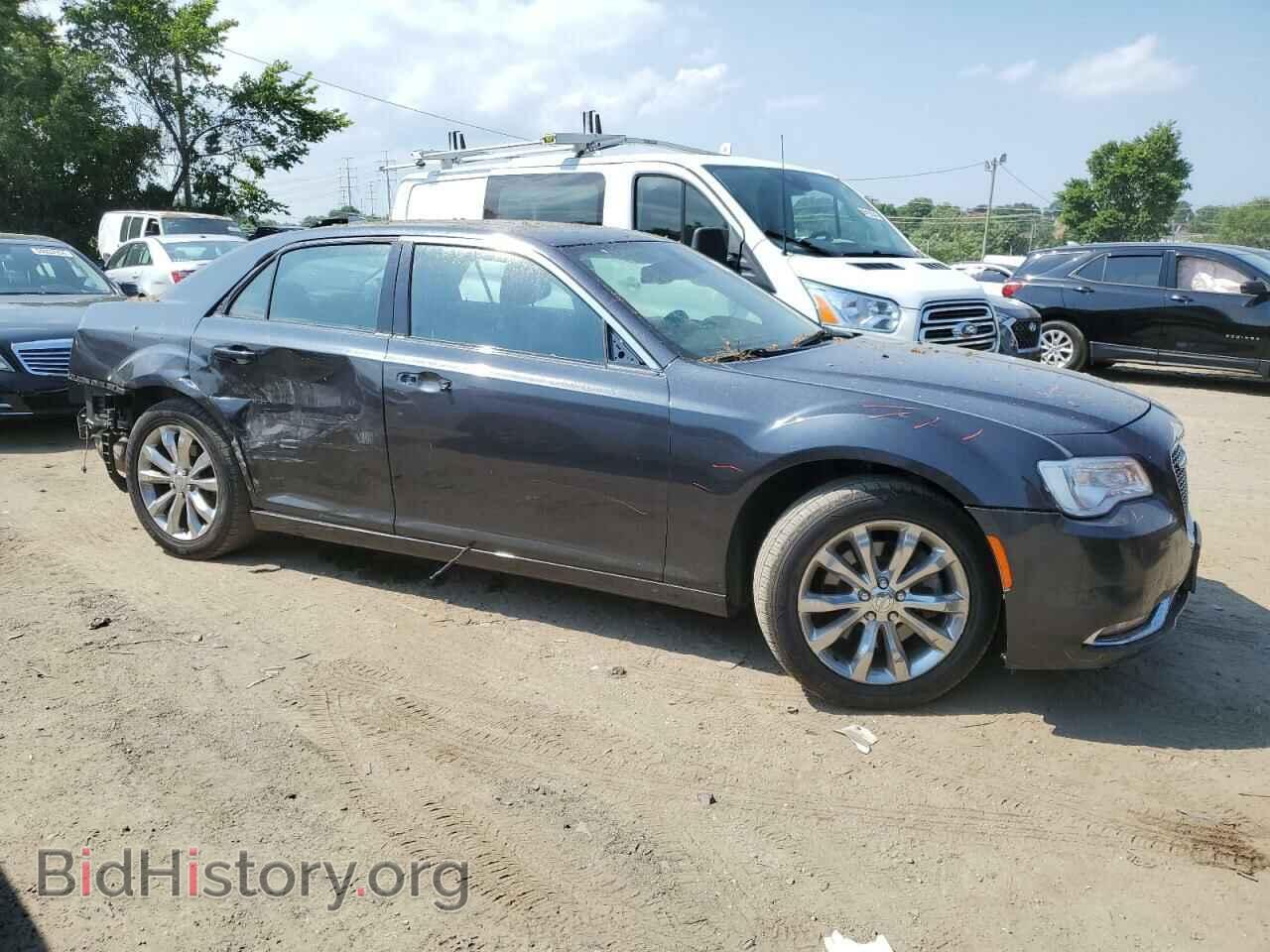 2016 CHRYSLER 300 - VIN: 2C3CCARGXGH270065 - Фото 4