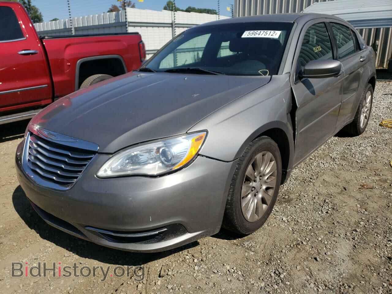 2012 CHRYSLER 200 - VIN: 1C3CCBAB3CN201760 - Фото 2