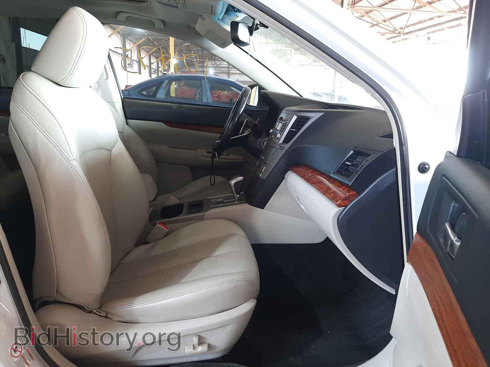 2011 SUBARU OUTBACK - VIN: 4S4BRBKC4B3439636 - Photo 5
