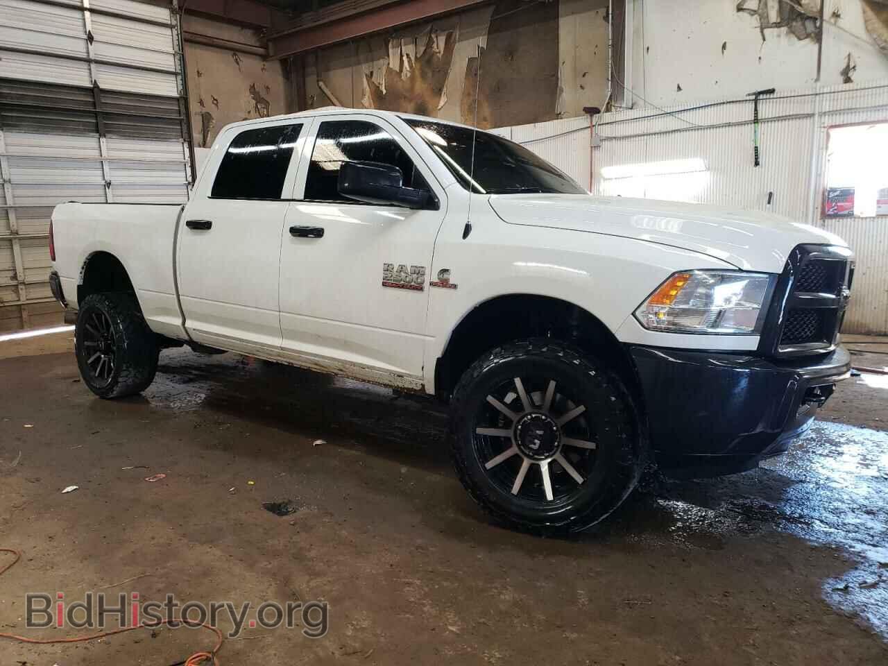 2014 RAM All Models - VIN: 3C6UR5CL3EG231740 - Photo 4