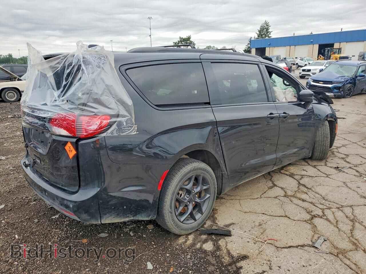 2018 CHRYSLER PACIFICA - VIN: 2C4RC1EG5JR291788 - Photo 3