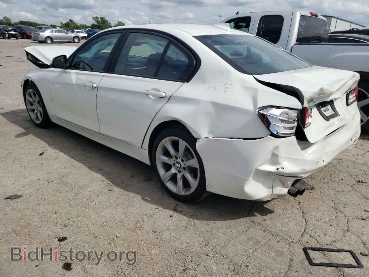 2015 BMW 3 SERIES - VIN: WBA3B3C52FF546284 - Фото 2