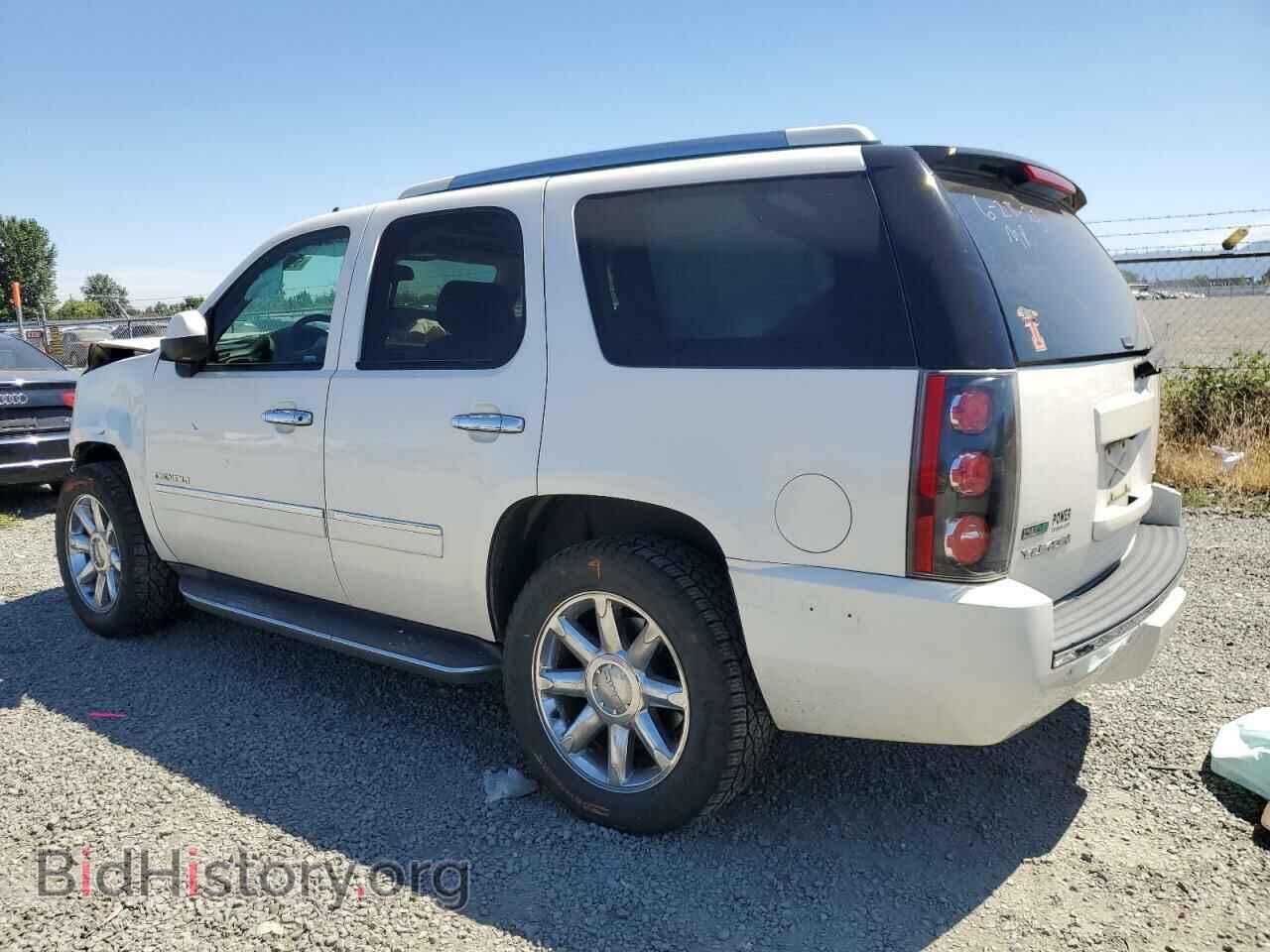 2011 GMC YUKON - VIN: 1GKS2EEF7BR113685 - Фото 2