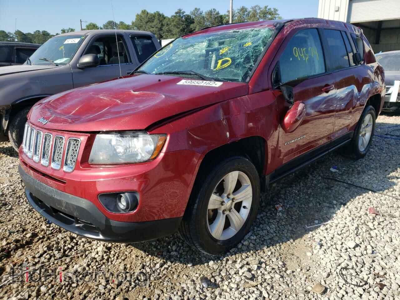 2014 JEEP COMPASS - VIN: 1C4NJCEB6ED737718 - Photo 2