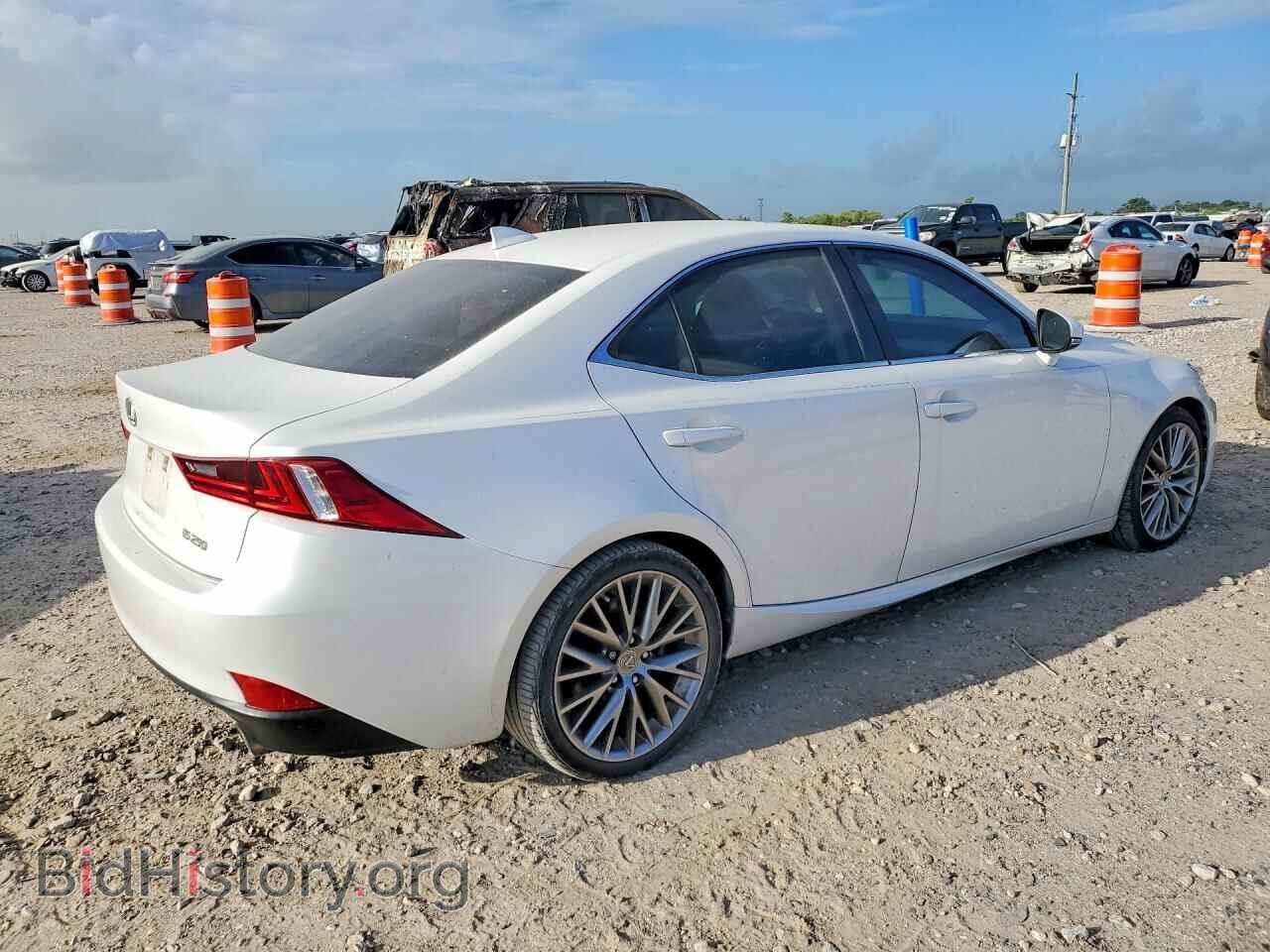 2014 LEXUS IS - VIN: JTHBF1D28E5037847 - Photo 3
