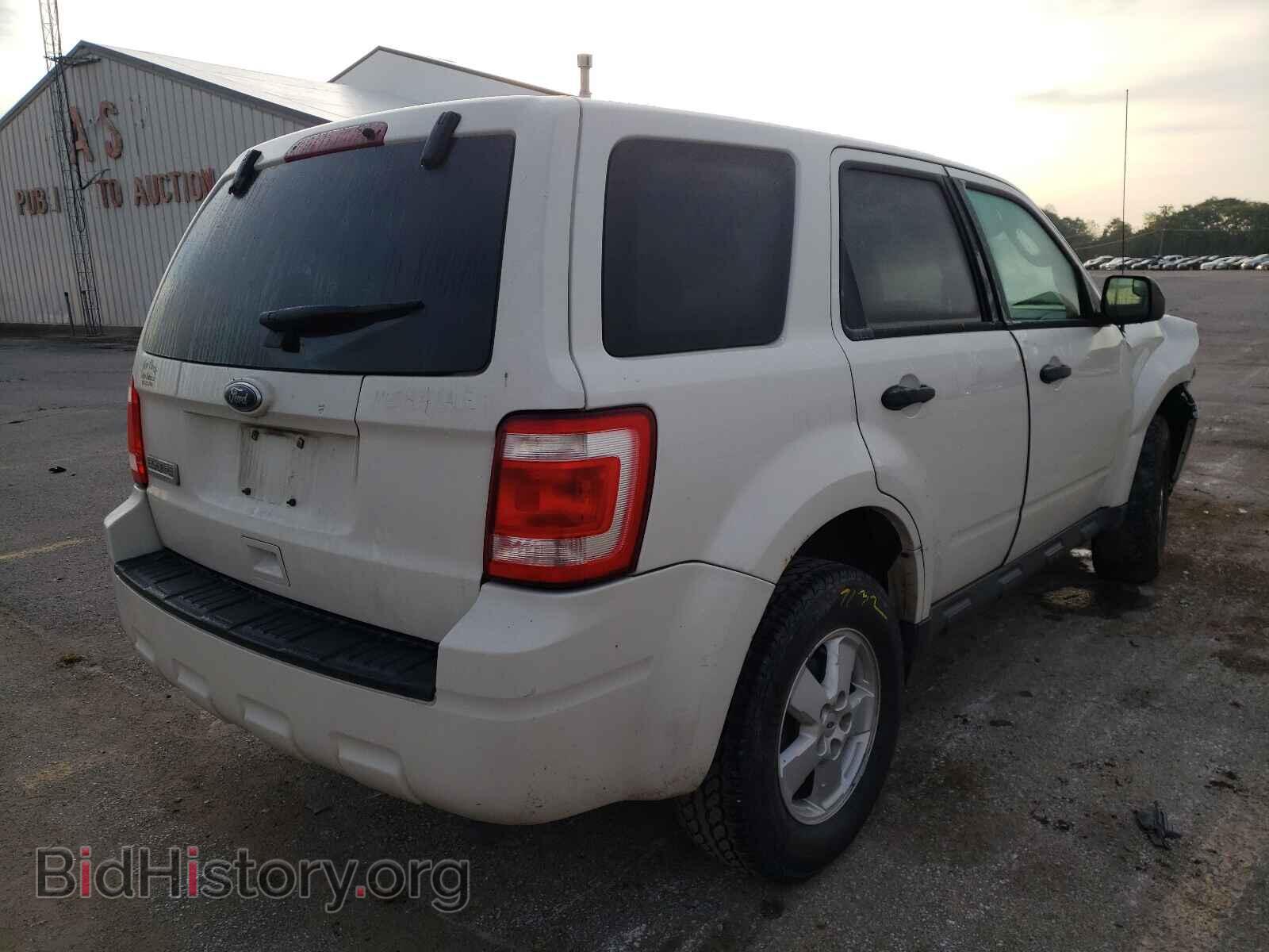2010 FORD ESCAPE - VIN: 1FMCU0C76AKD12061 - Фото 4