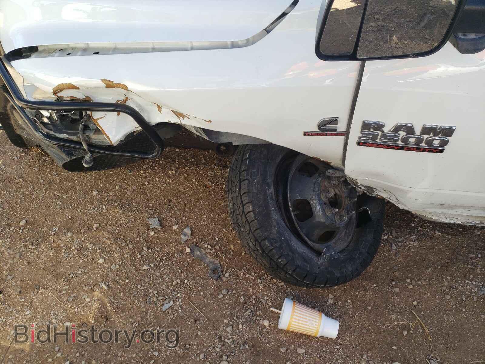 2018 RAM 3500 - VIN: 3C7WRTCL6JG325341 - Фото 9