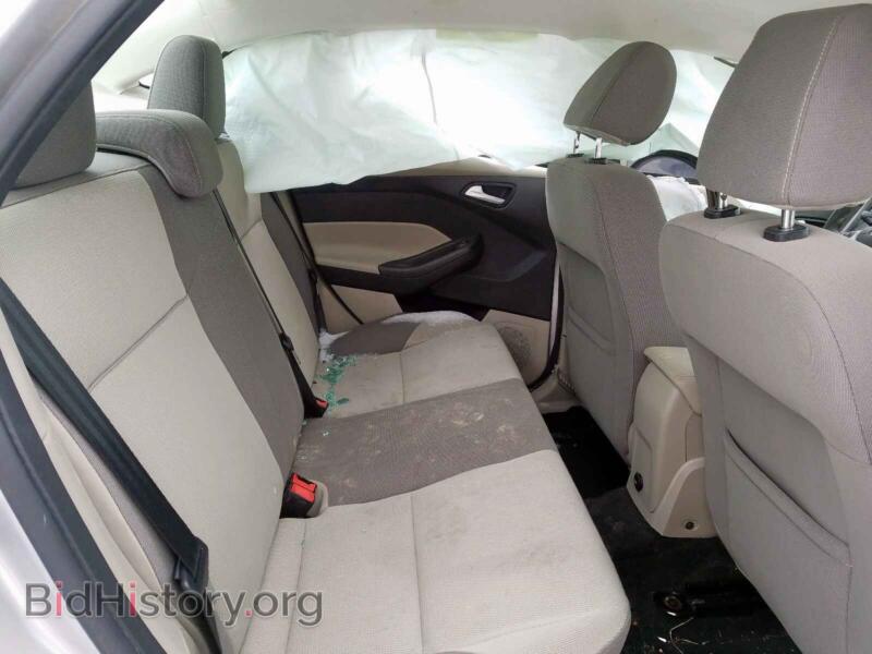2013 Ford FOCUS (VIN 1FADP3F24DL353861) — photo 6 of 10