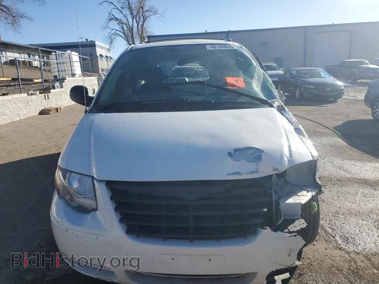 2006 CHRYSLER MINIVAN - VIN: 2A4GP54L46R900596 - Фото 5