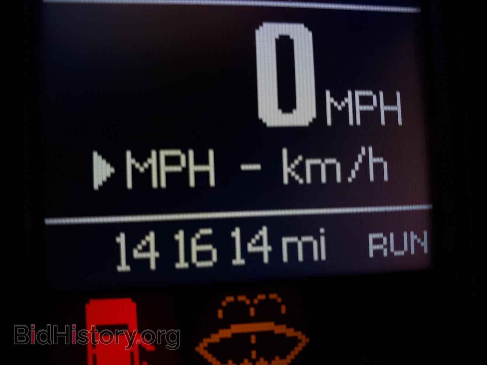 2012 CHRYSLER MINIVAN - VIN: 2C4RC1BG2CR309106 - Фото 8