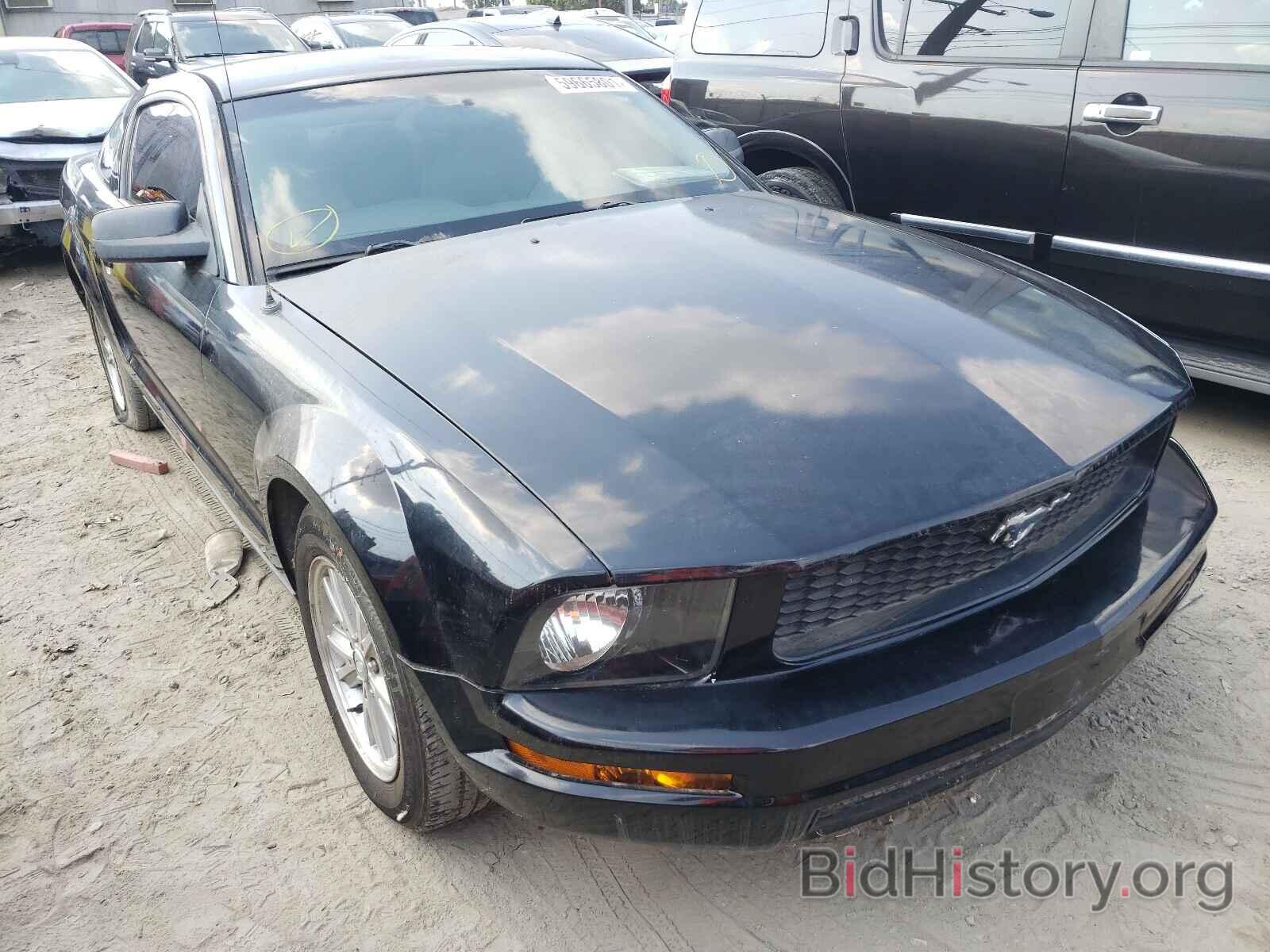 Photo 1ZVFT80N175356351 - FORD MUSTANG 2007