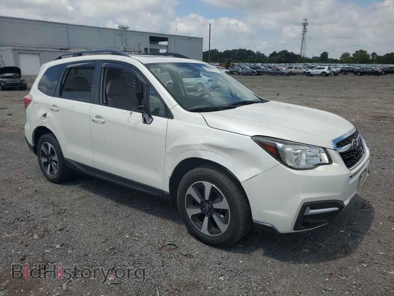 2017 SUBARU FORESTER - VIN: JF2SJAGC6HH421120 - Фото 4