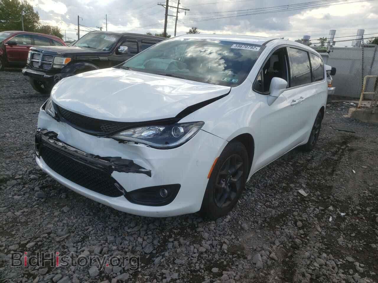 2018 CHRYSLER PACIFICA - VIN: 2C4RC1FG7JR247287 - Фото 2