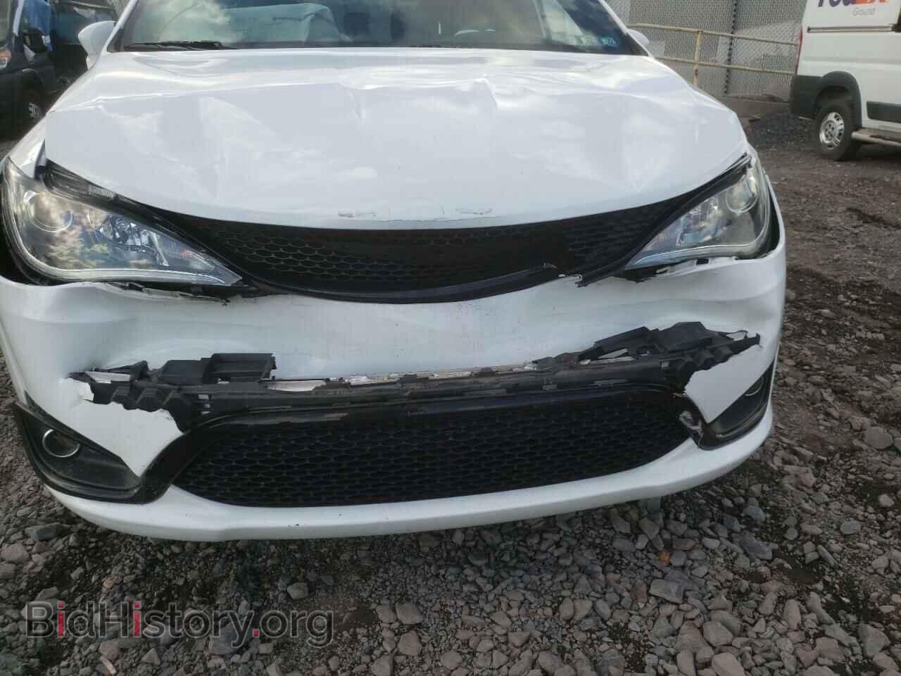 2018 CHRYSLER PACIFICA - VIN: 2C4RC1FG7JR247287 - Фото 9