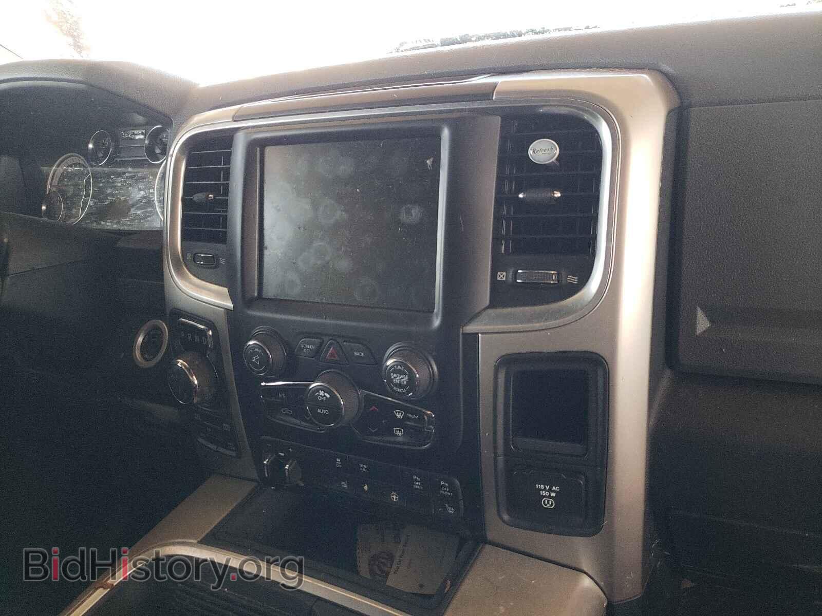 2017 RAM 1500 - VIN: 3C6RR7LT8HG525527 - Фото 9