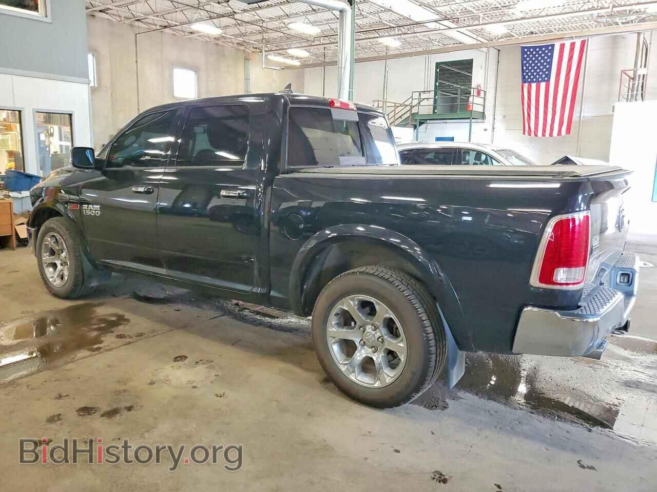 2015 RAM 1500 - VIN: 1C6RR7NM4FS664971 - Photo 2