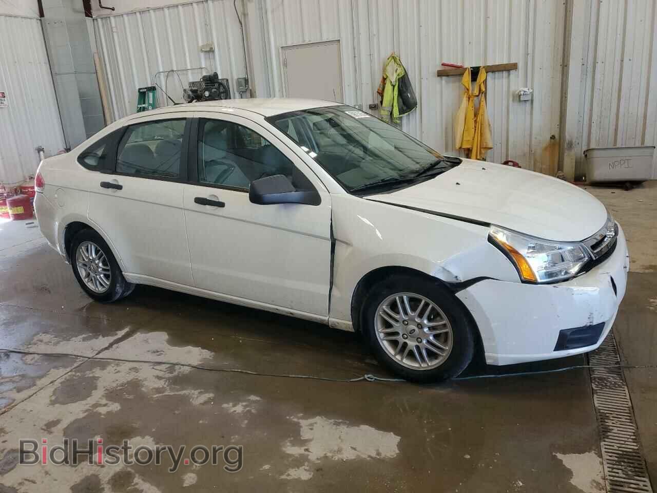 2009 FORD FOCUS - VIN: 1FAHP35N39W180188 - Фото 4
