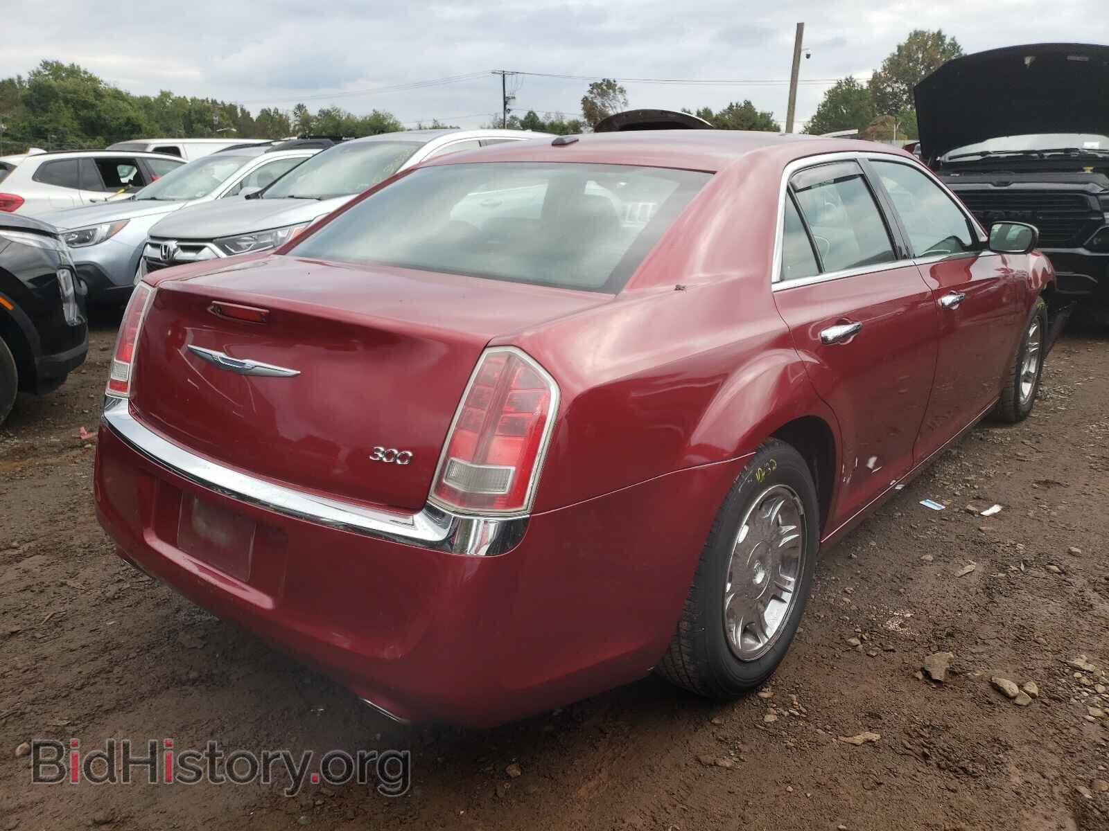 2012 CHRYSLER 300 - VIN: 2C3CCACG3CH132726 - Фото 4
