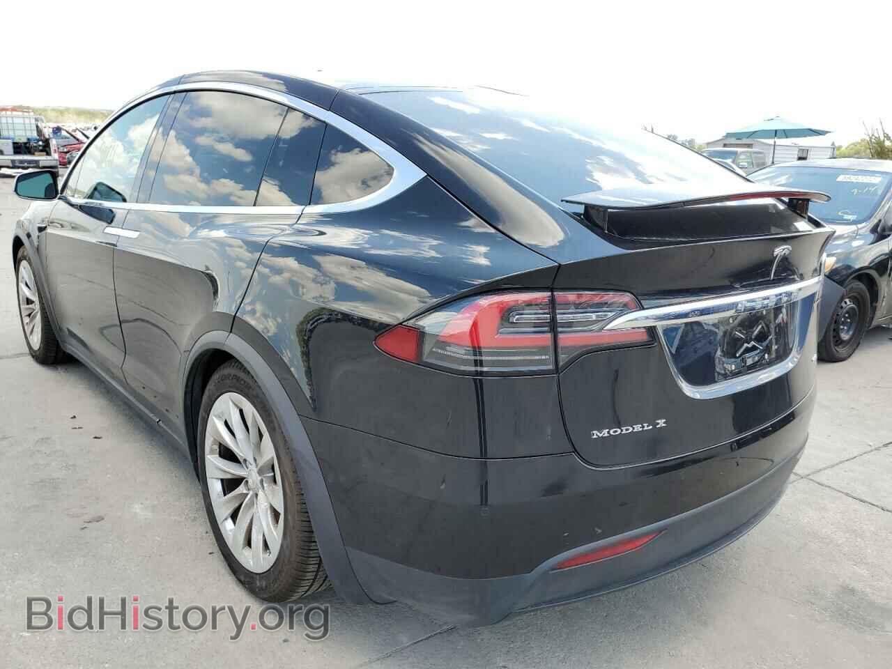 2017 TESLA MODEL X - VIN: 5YJXCBE21HF044422 - Photo 3