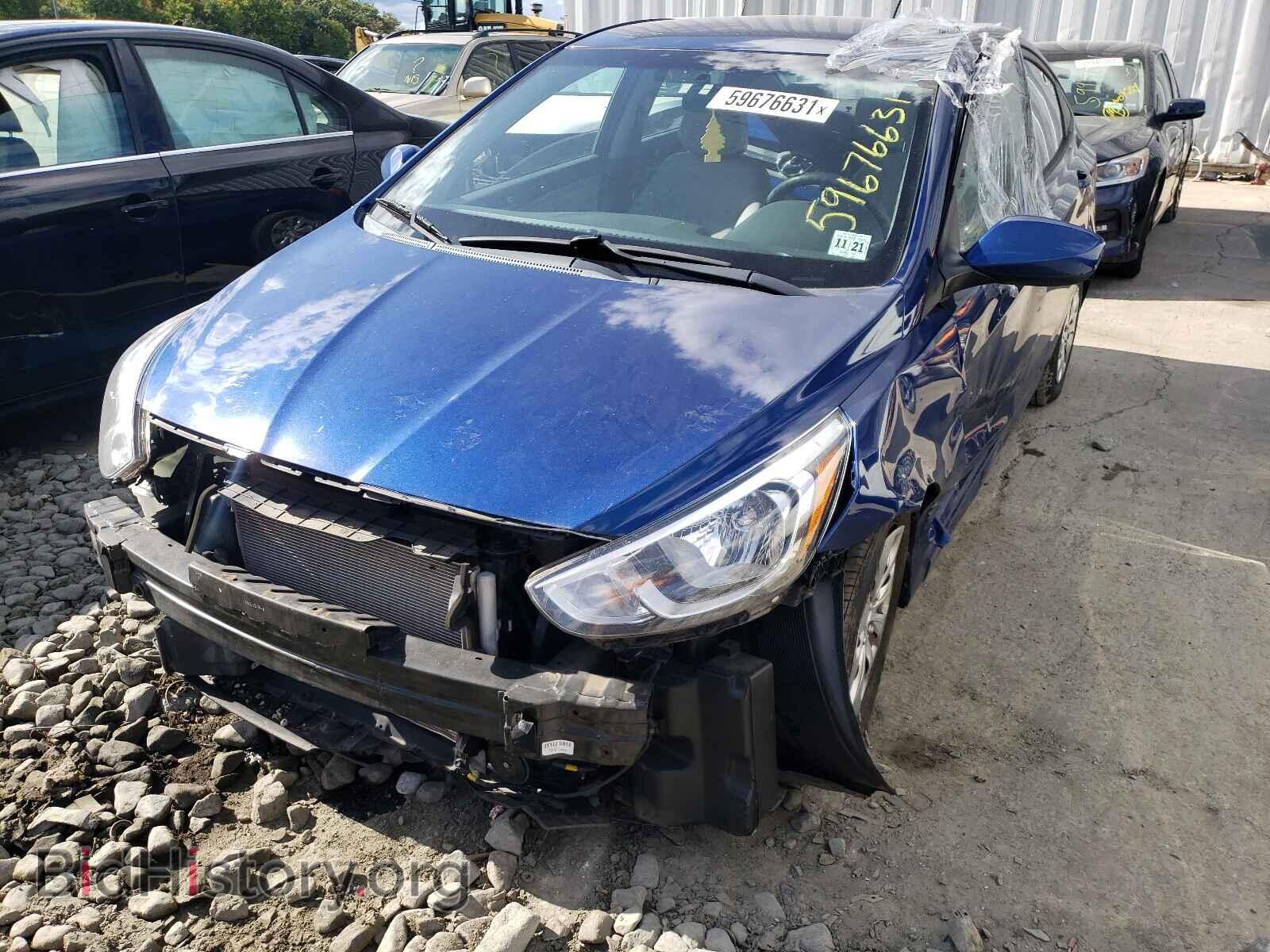 2016 HYUNDAI ACCENT - VIN: KMHCT4AE8GU038032 - Фото 2