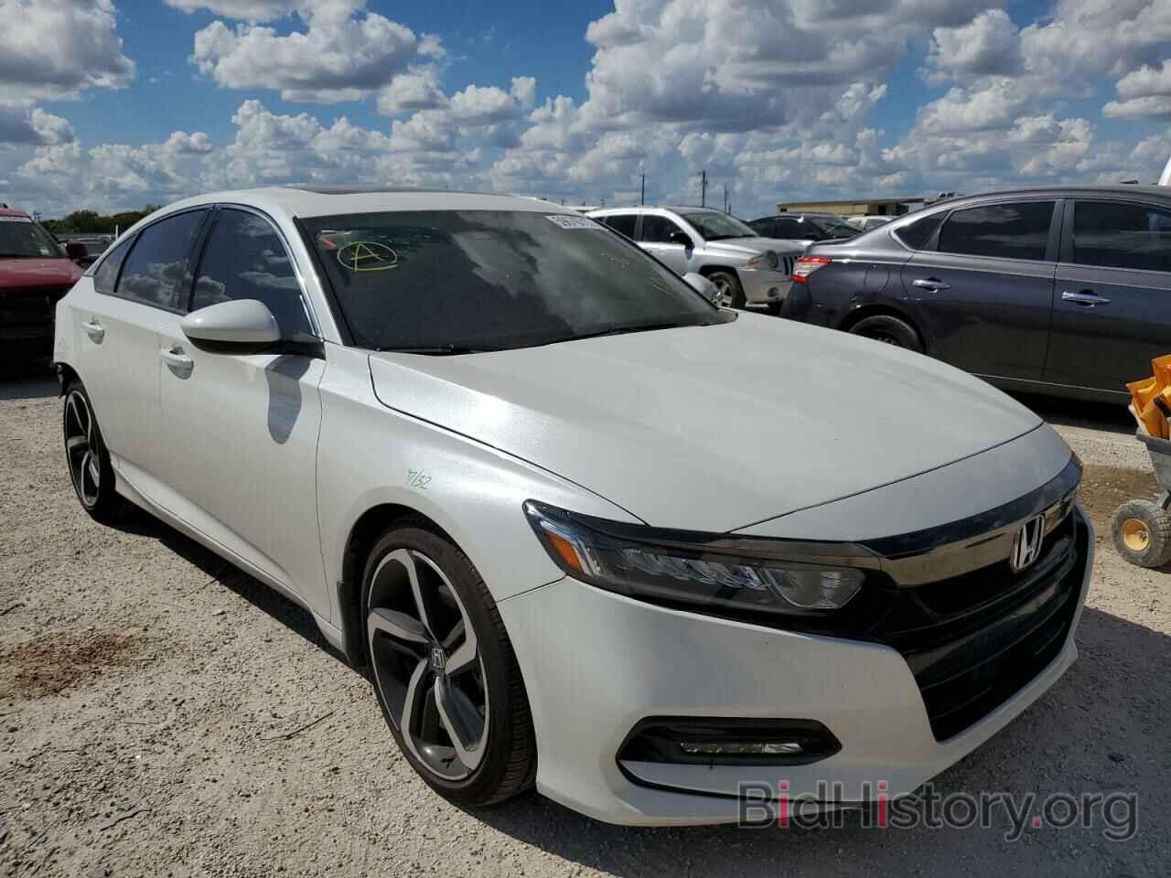 Photo 1HGCV2F35LA004959 - HONDA ACCORD 2020