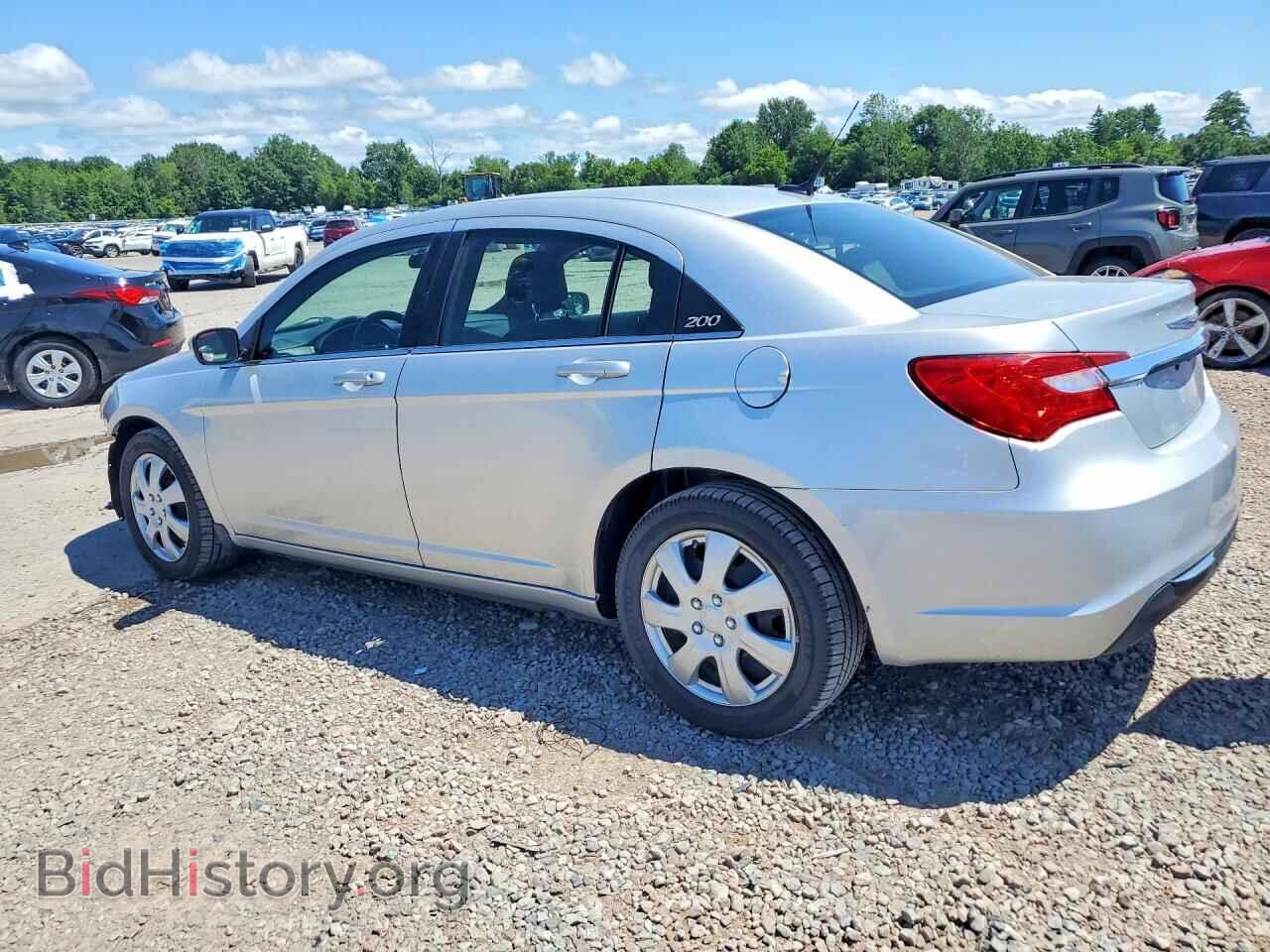 2011 CHRYSLER 200 - VIN: 1C3BC4FB9BN545821 - Photo 2