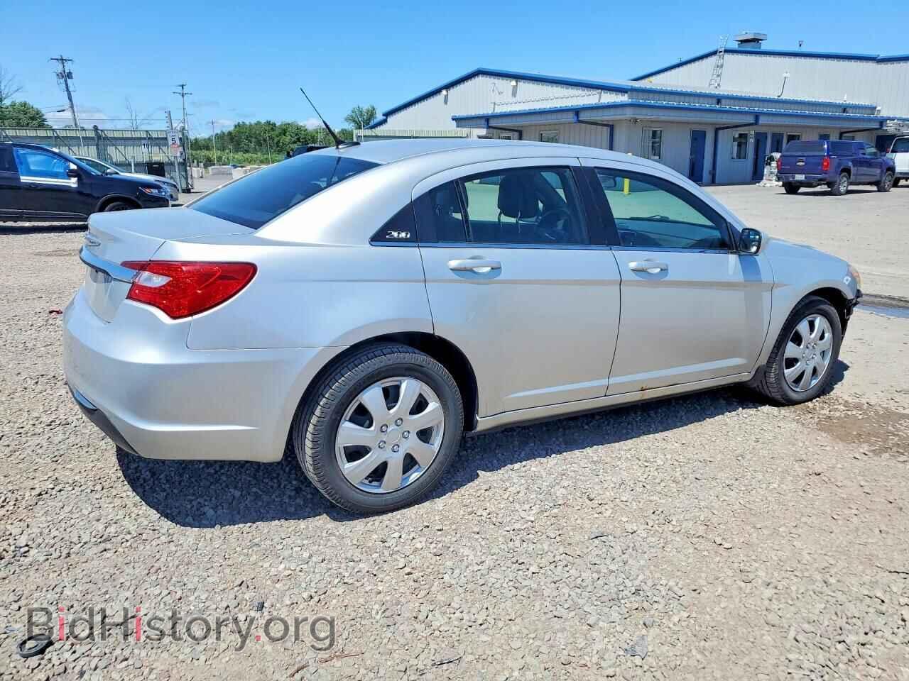 2011 CHRYSLER 200 - VIN: 1C3BC4FB9BN545821 - Photo 3