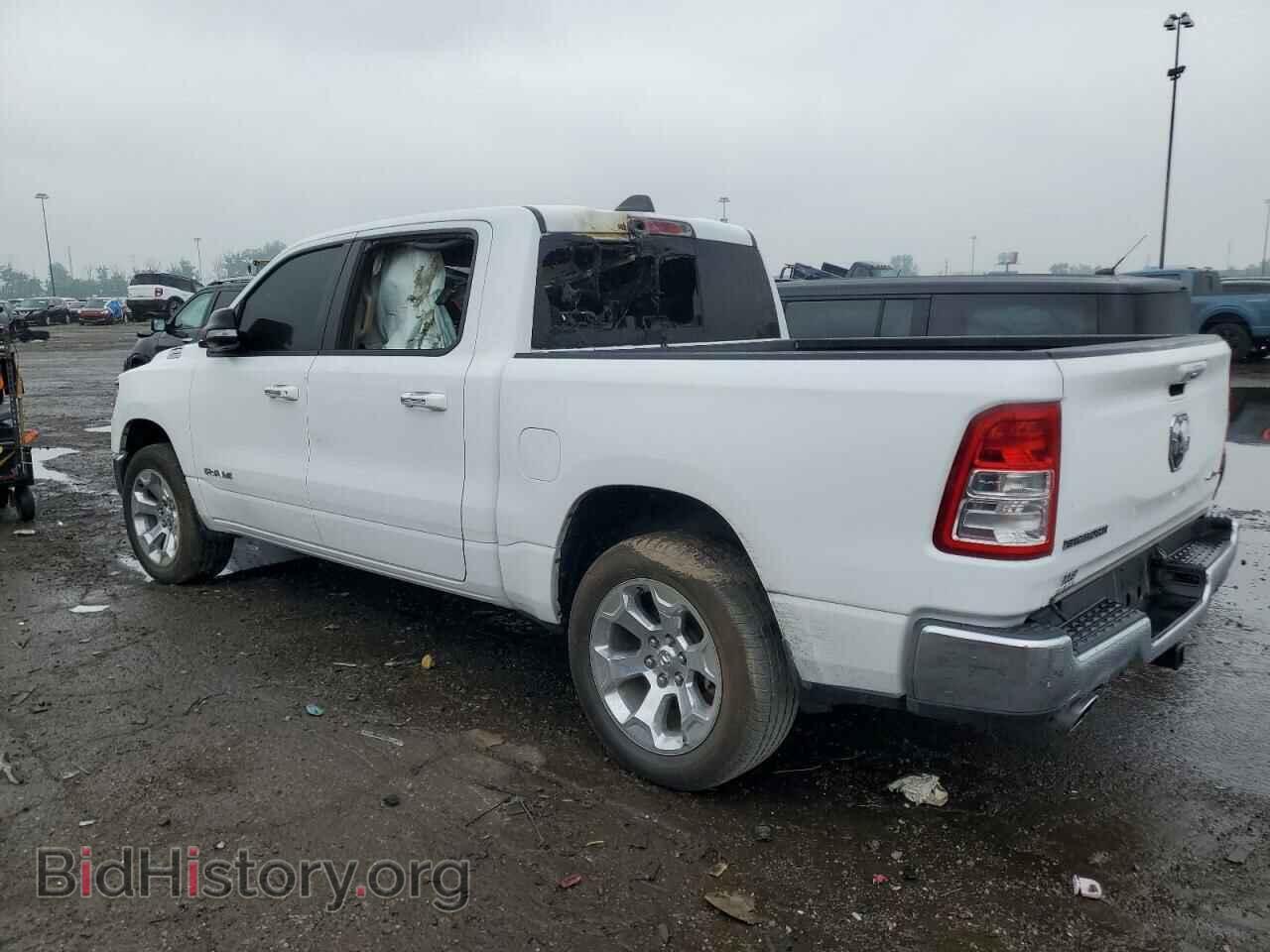 2020 RAM 1500 - VIN: 1C6SRFFT0LN166777 - Фото 2