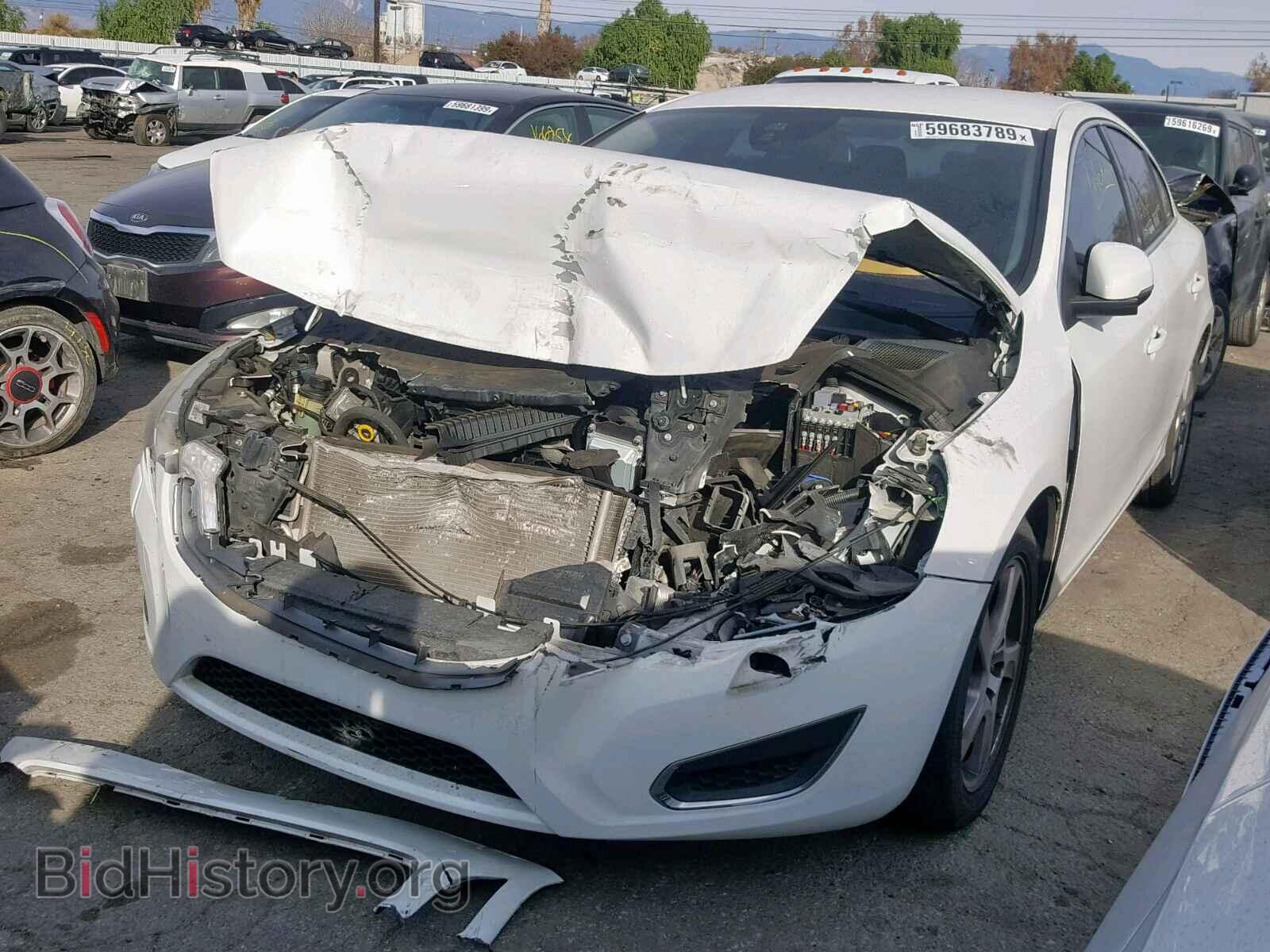 2013 VOLVO S60 - VIN: YV1612FS1D2233465 - Фото 2