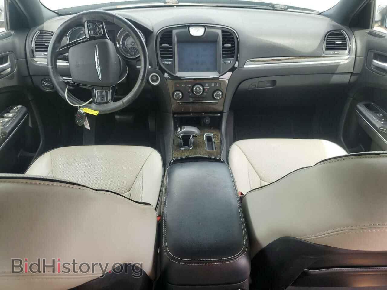 2014 CHRYSLER 300 - VIN: 2C3CCAAG8EH330093 - Фото 8
