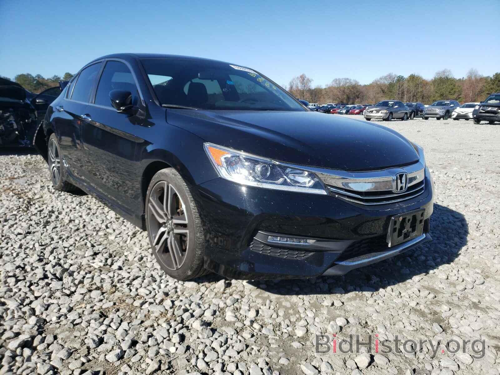 Photo 1HGCR2F10HA181364 - HONDA ACCORD 2017