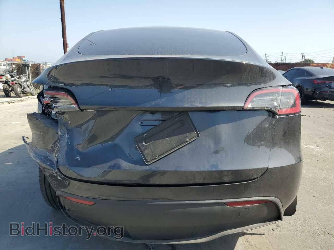 2024 TESLA MODEL Y - VIN: 7SAYGDEE7RA229865 - Фото 6