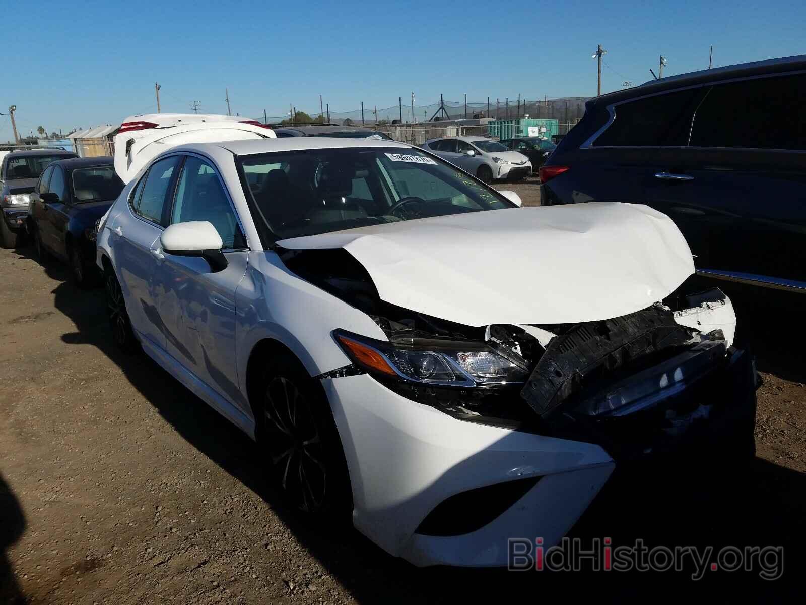 Photo 4T1B11HK6KU709878 - TOYOTA CAMRY 2019