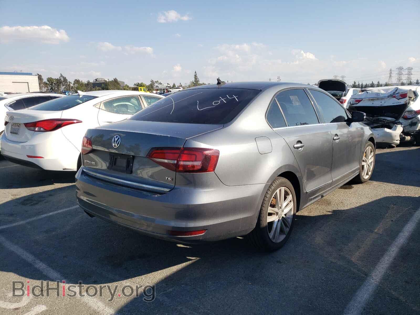 2017 VOLKSWAGEN JETTA - VIN: 3VWL17AJ1HM399470 - Фото 4