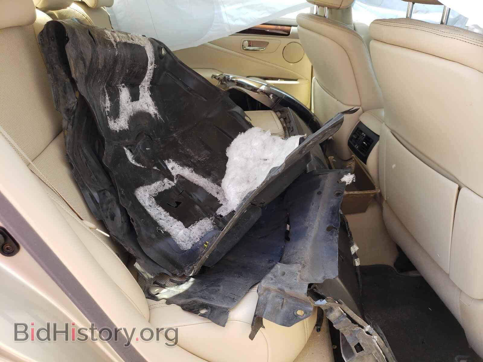 2013 LEXUS LS460 - VIN: JTHBL5EF9D5123202 - Photo 6