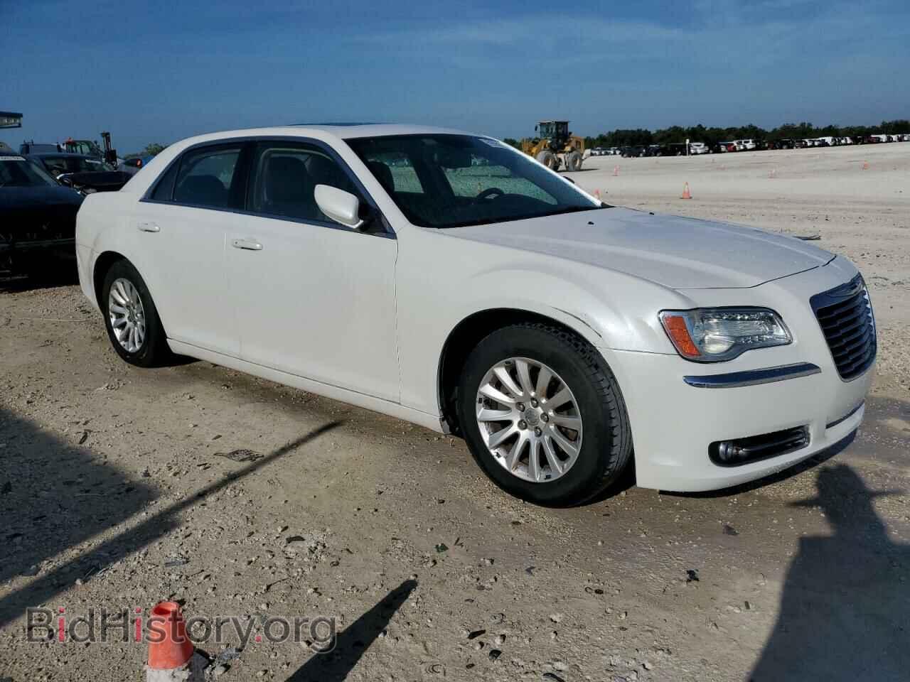 2014 CHRYSLER 300 - VIN: 2C3CCAAG5EH204984 - Фото 4