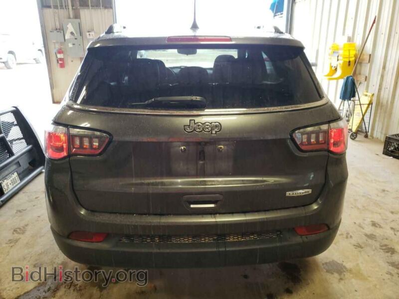 2020 Jeep COMPASS (VIN 3C4NJCBB9LT205942) — photo 6 of 13