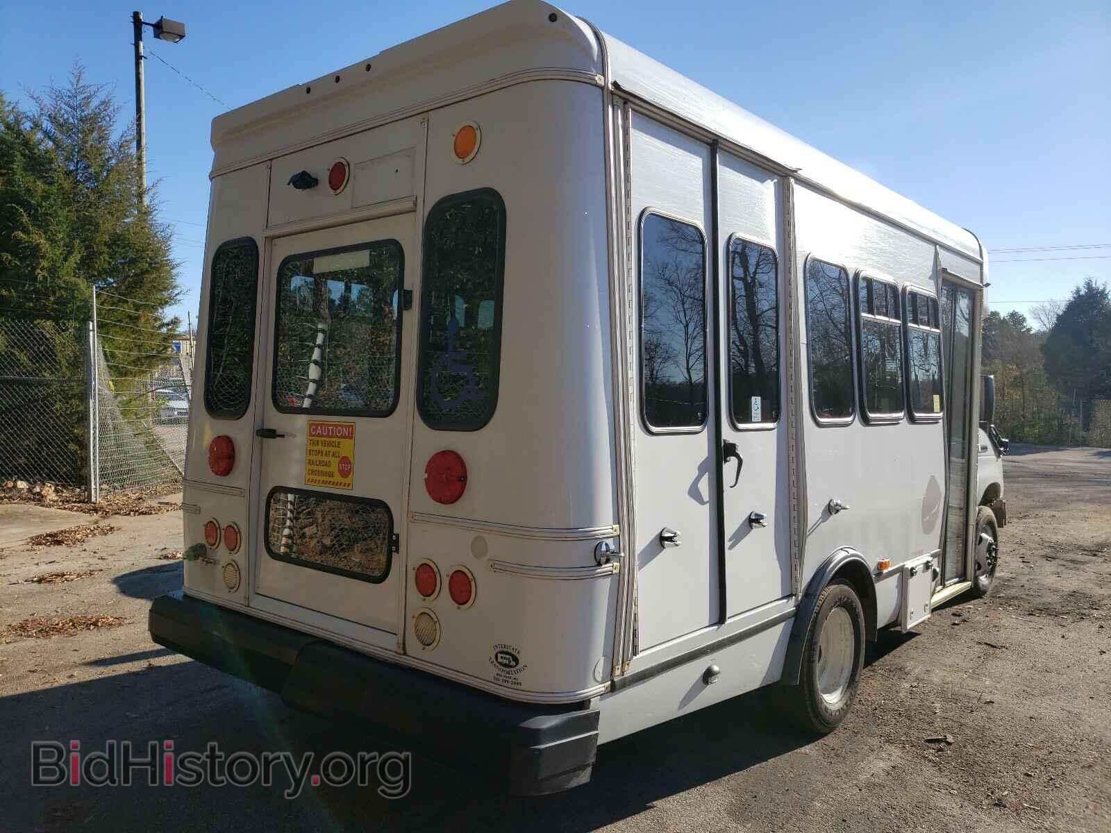 2017 FORD ECONOLINE - VIN: 1FDEE3FSXHDC37712 - Photo 4