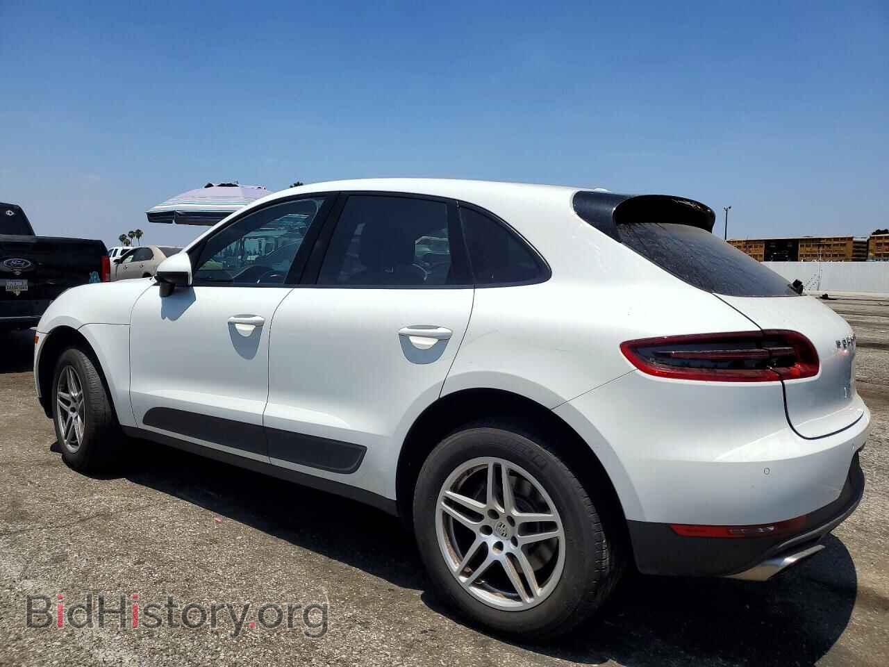 2017 PORSCHE MACAN - VIN: WP1AA2A52HLB01945 - Photo 2