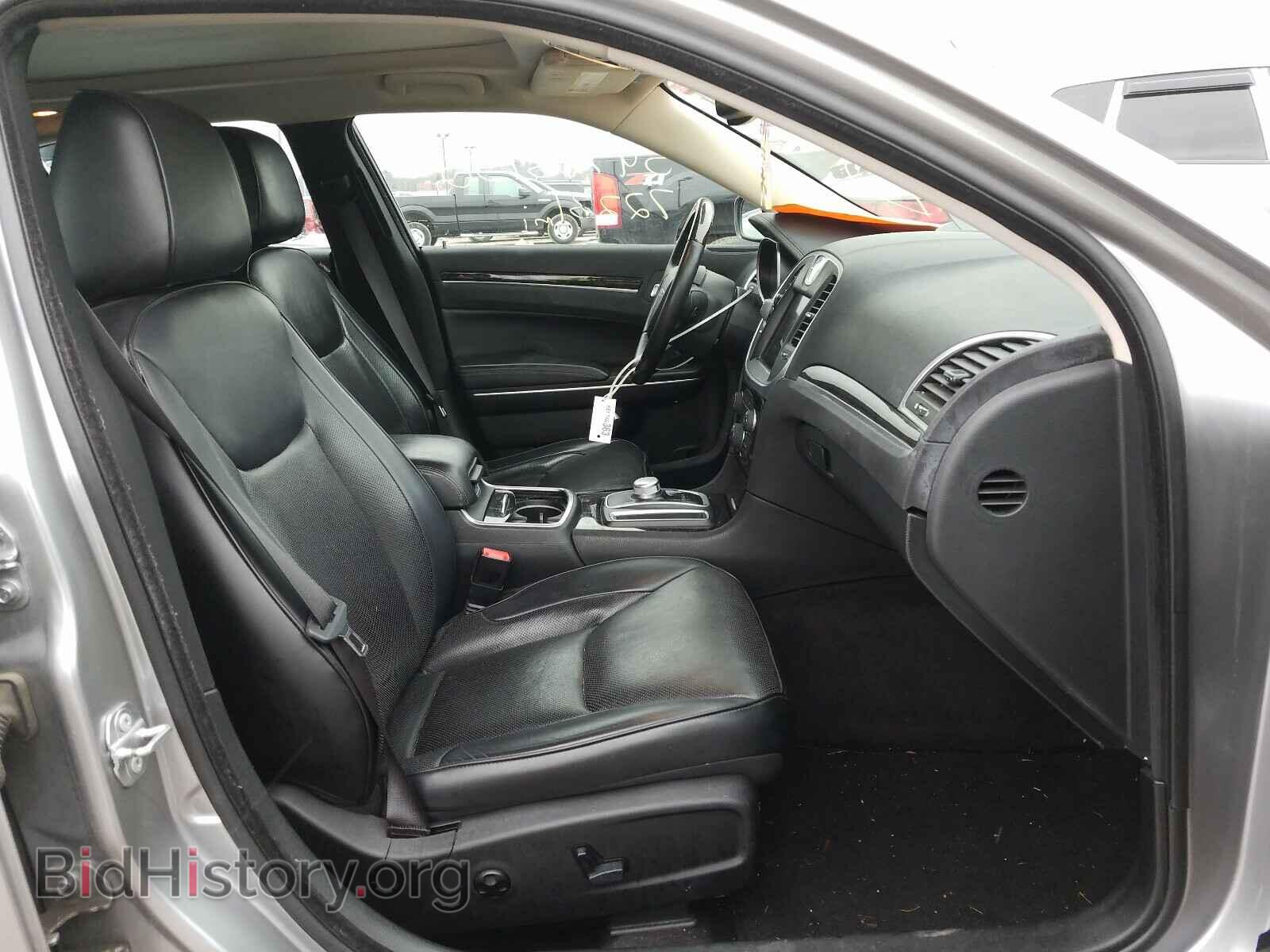 2016 CHRYSLER 300 - VIN: 2C3CCAEG7GH342944 - Фото 5