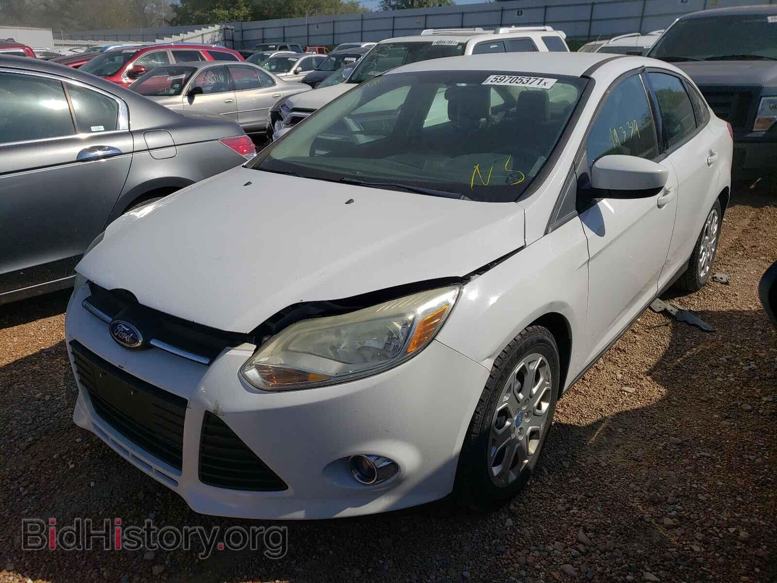 2012 FORD FOCUS - VIN: 1FAHP3F20CL111844 - Фото 2