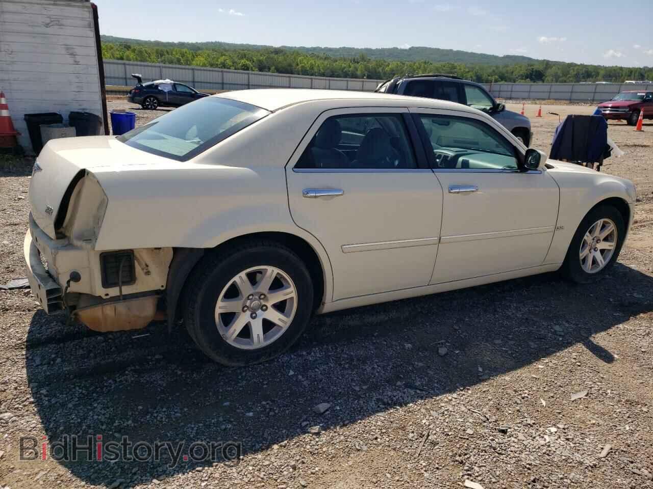 2006 CHRYSLER 300 - VIN: 2C3KA53G96H423843 - Фото 3