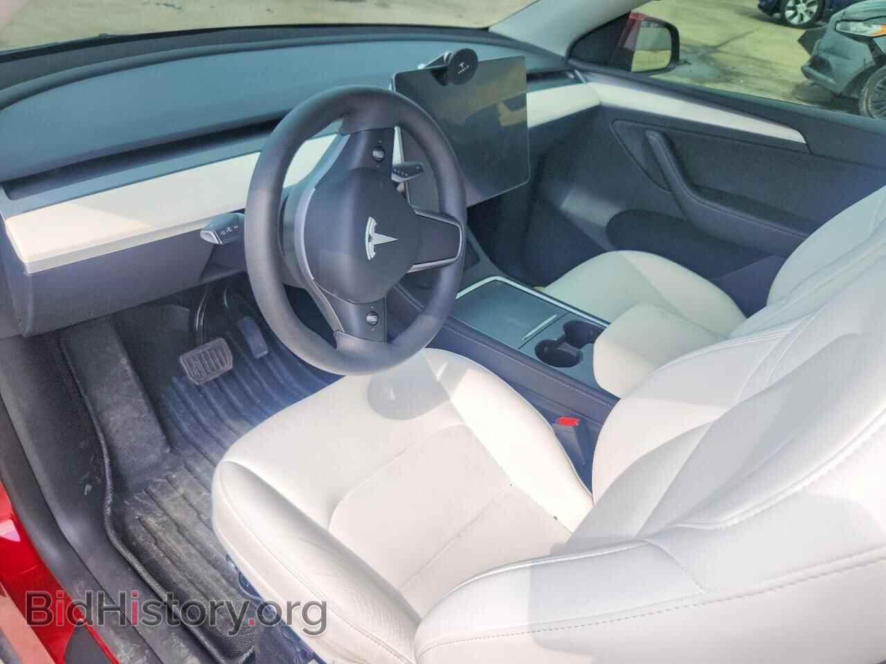 2024 TESLA MODEL Y - VIN: 7SAYGAEE3RF177572 - Photo 8