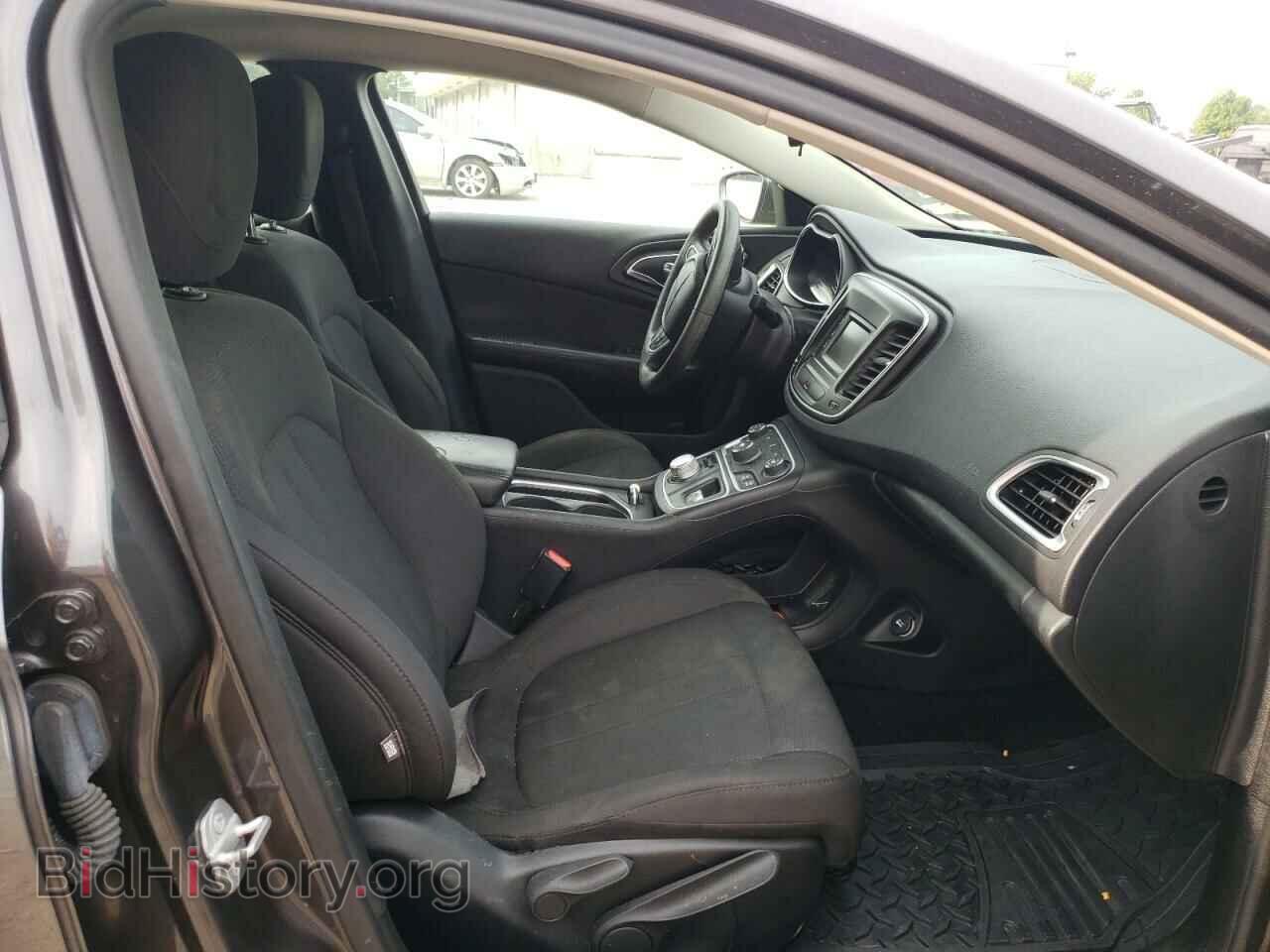 2016 CHRYSLER 200 - VIN: 1C3CCCAB9GN166427 - Photo 5
