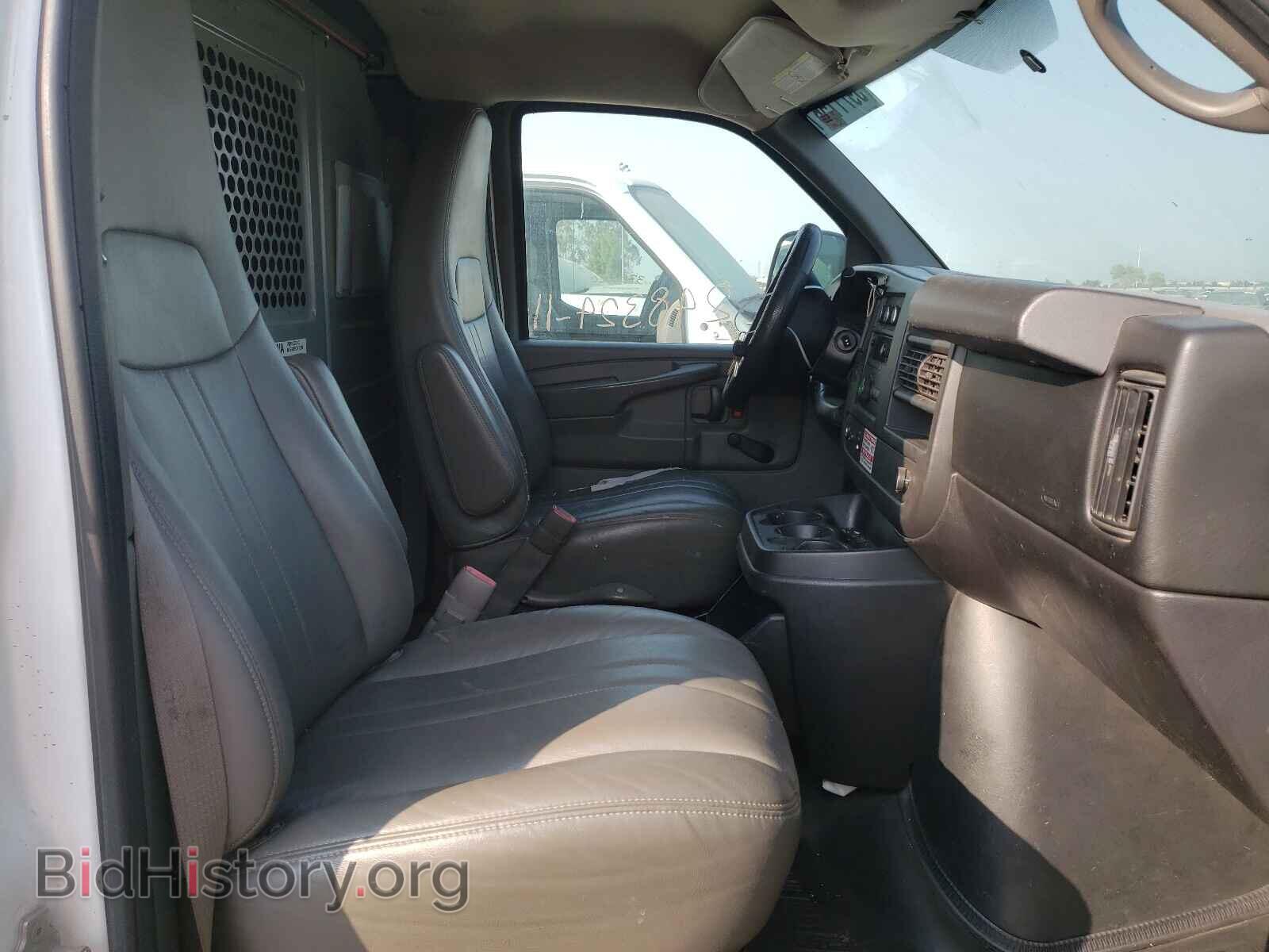 2011 GMC SAVANA - VIN: 1GTW7GCA4B1900478 - Фото 5