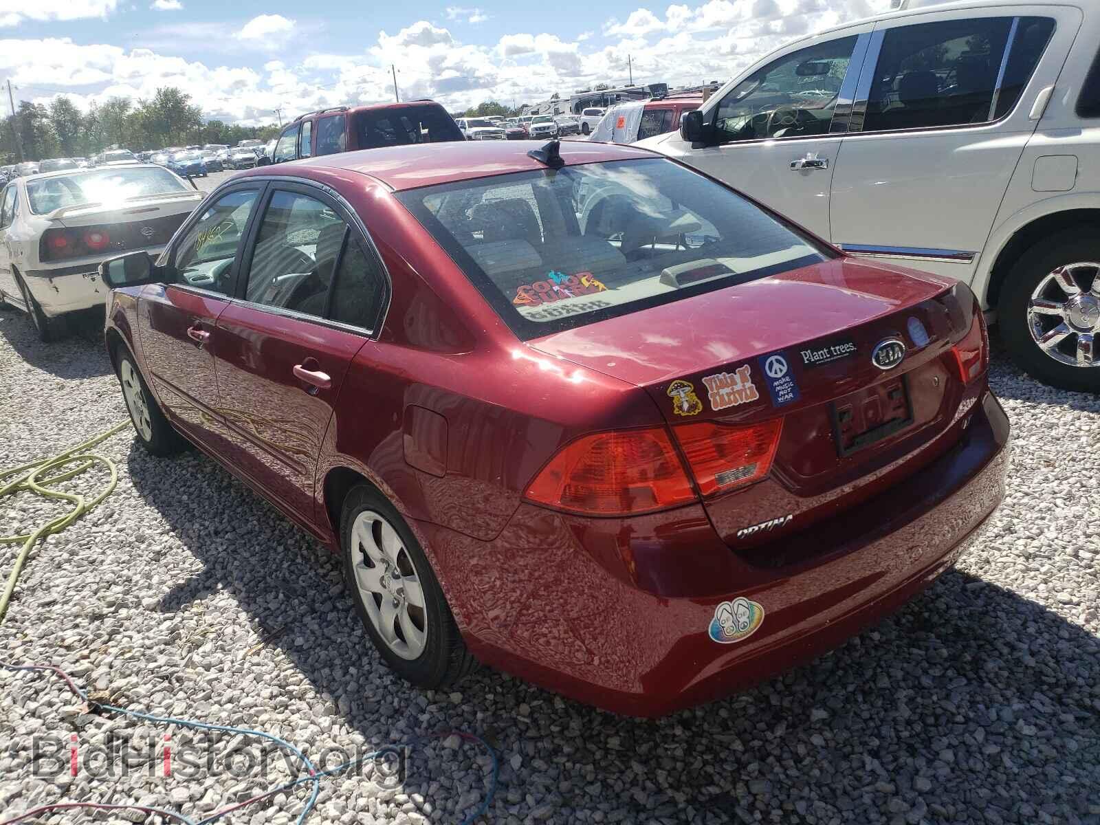 2010 KIA OPTIMA - VIN: KNAGG4A86A5373275 - Фото 3