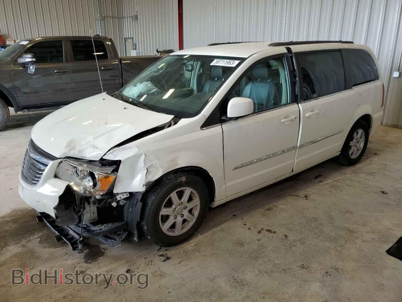 Photo 2A4RR8DG6BR658296 - CHRYSLER MINIVAN 2011