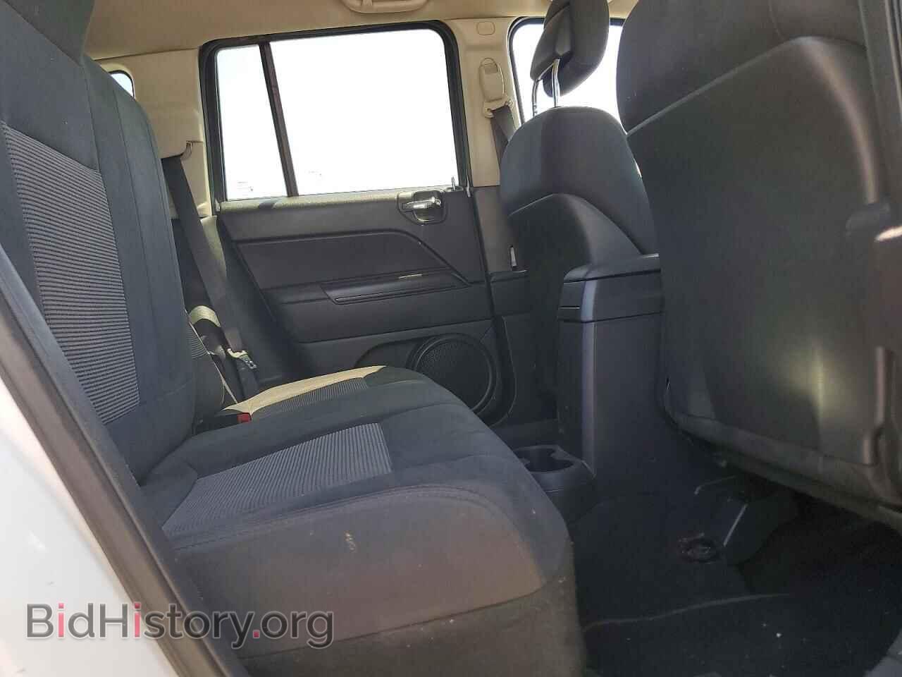 2012 JEEP COMPASS - VIN: 1C4NJDEB4CD575123 - Photo 11