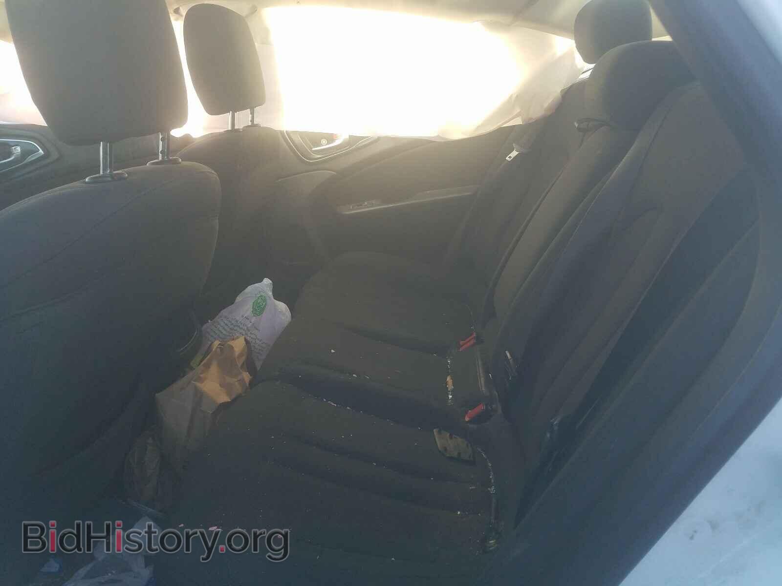 2015 CHRYSLER 200 - VIN: 1C3CCCAB2FN741188 - Фото 6